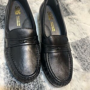 SAS Women's Black Slip-On Loafers